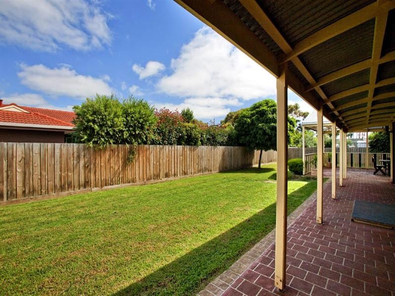 88 Smeaton Close, Lara VIC 3212