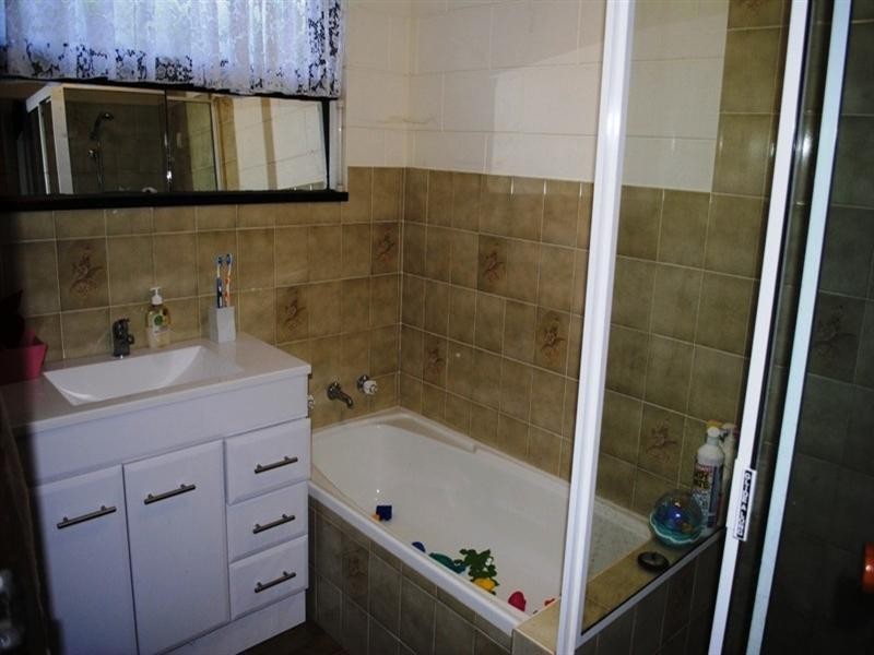 95 Neil Street, Bell Post Hill VIC 3215