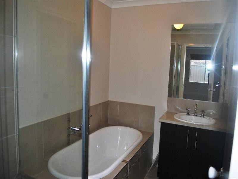 26 Springwater Drive, Lara VIC 3212