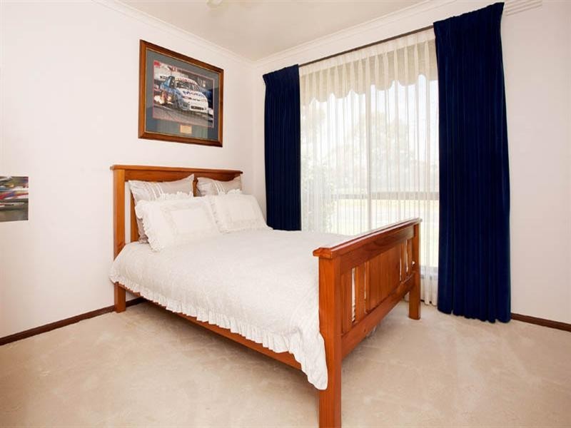 20 Benjamin Drive, Lara VIC 3212