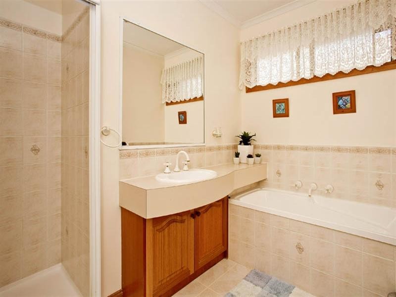 14 Sonia Court, Lara VIC 3212