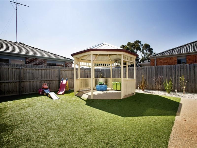 2 Wheat Court, Lara VIC 3212