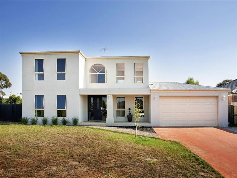 8 Cypress Court, Lara VIC 3212