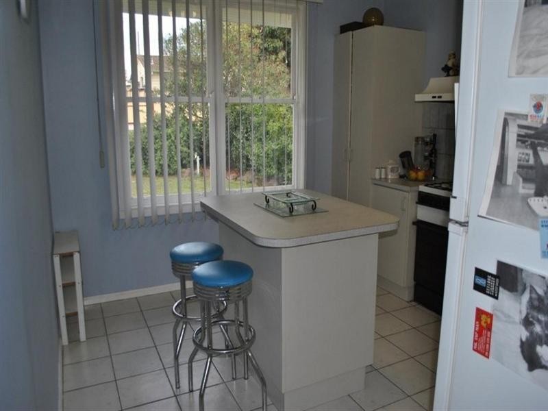25 Waitara Grove, Norlane VIC 3214