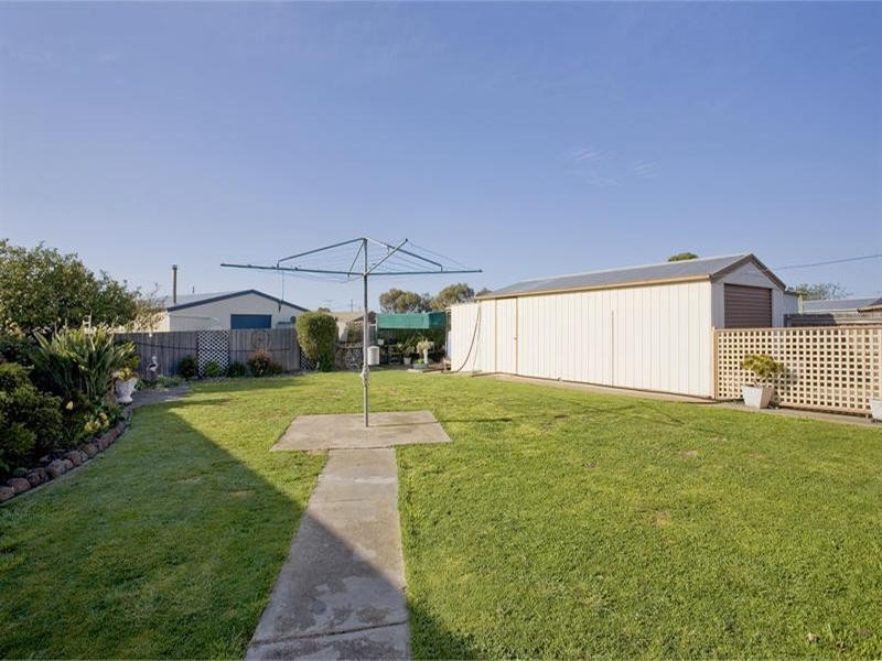 60 Cloverdale Drive, Corio VIC 3214