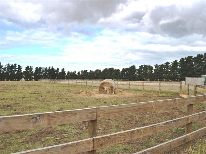 120 Perkins Road, Lara VIC 3212