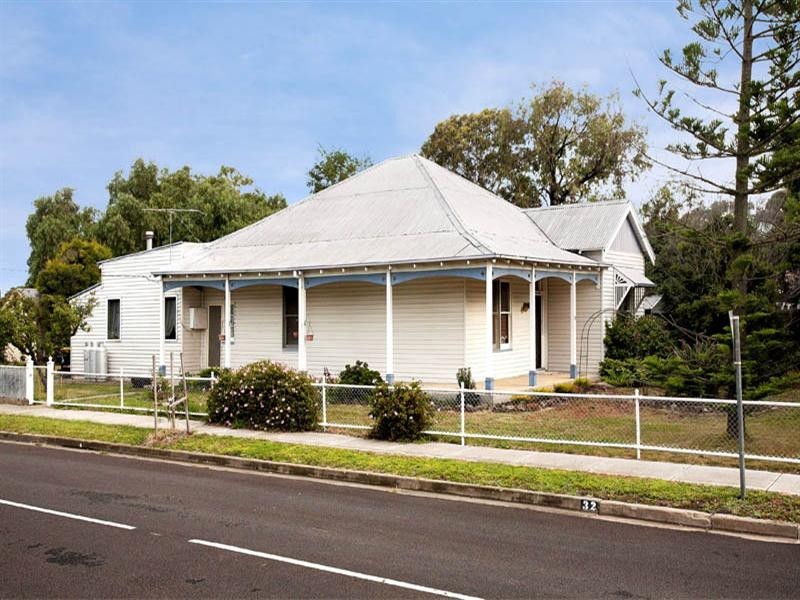 32 River Street, Little River VIC 3211