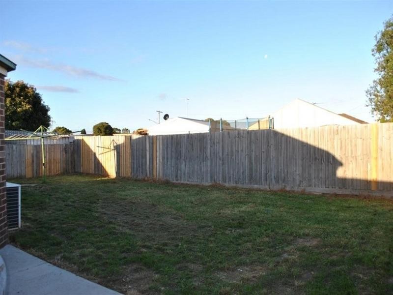 12 Moreland Avenue, Corio VIC 3214