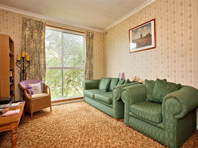 6 Rose Avenue, Norlane VIC 3214