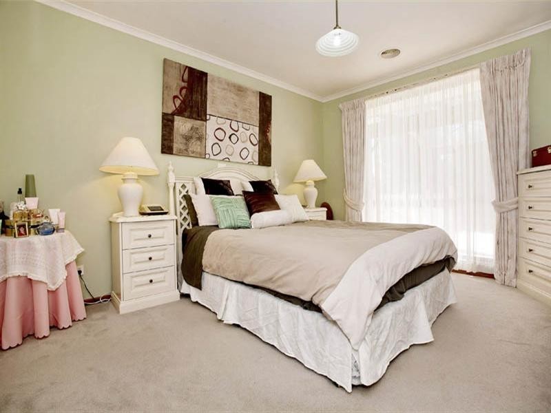 16 Waliki Court, Lara VIC 3212