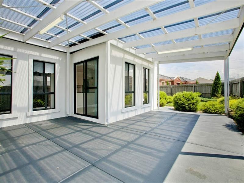 3 Thornton Close, Lovely Banks VIC 3221