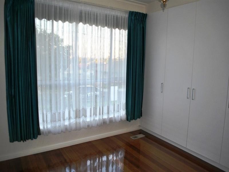 7 Downie Crescent, Hamlyn Heights VIC 3215