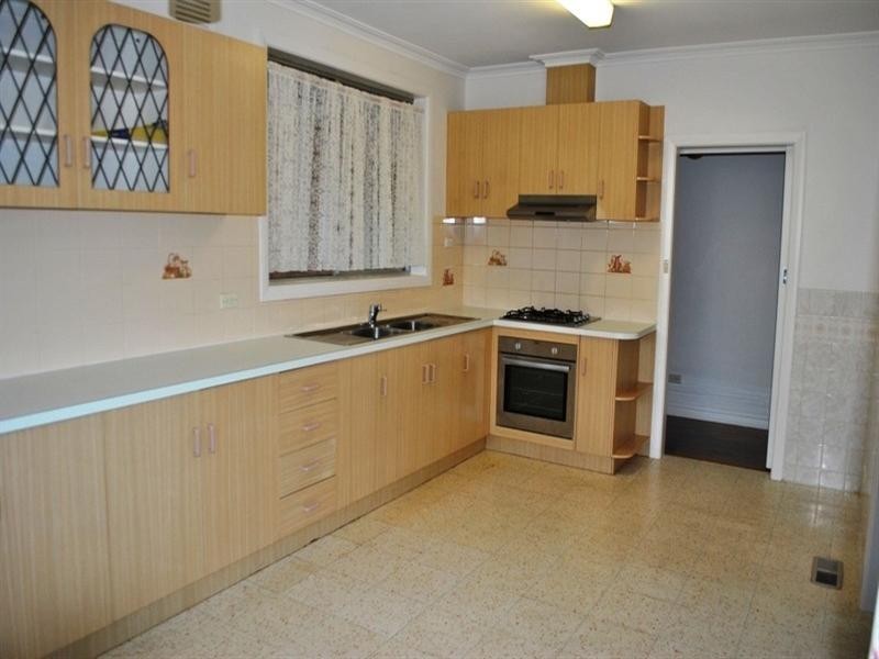 7 Downie Crescent, Hamlyn Heights VIC 3215