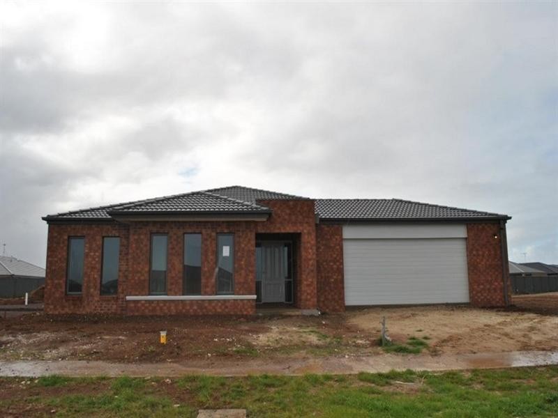 37 Nankeen Avenue, Lara VIC 3212