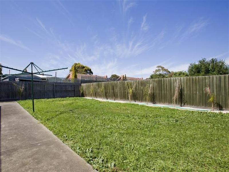39 Swallow Crescent, Norlane VIC 3214