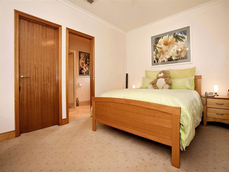 8 Maria Court, Lara VIC 3212