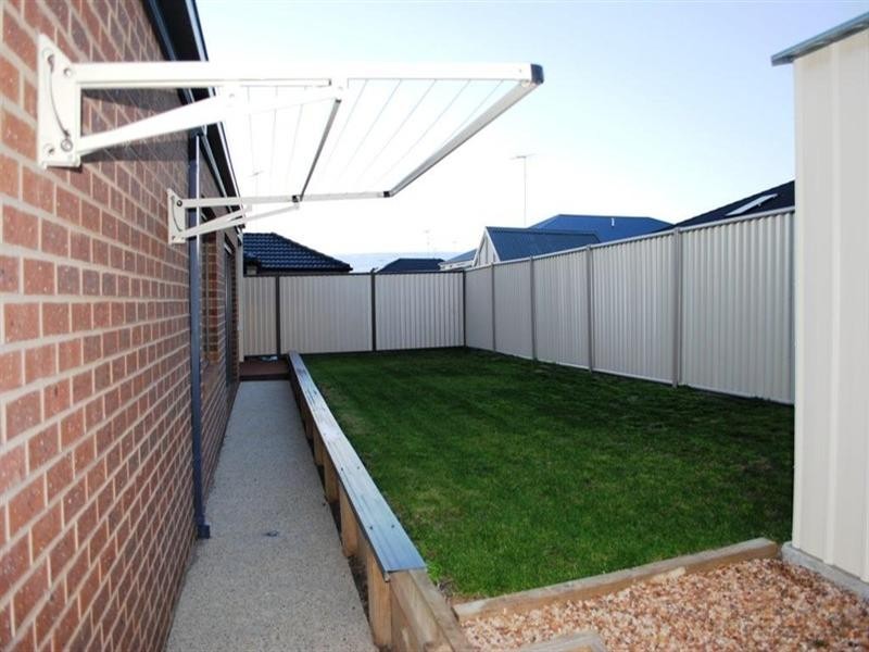 27 Ralph Court, Bell Park VIC 3215