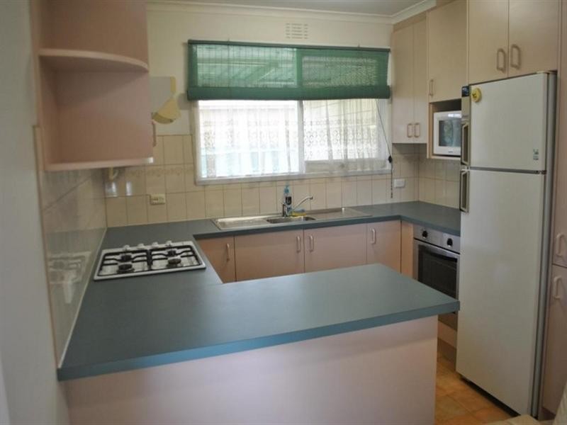 16 Fiona Avenue, Corio VIC 3214