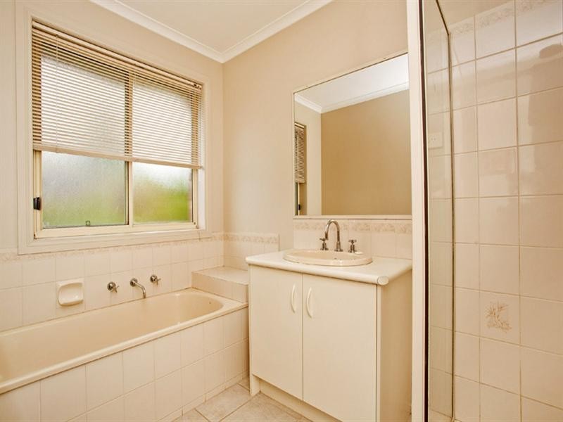 14 Melinda Court, Lara VIC 3212