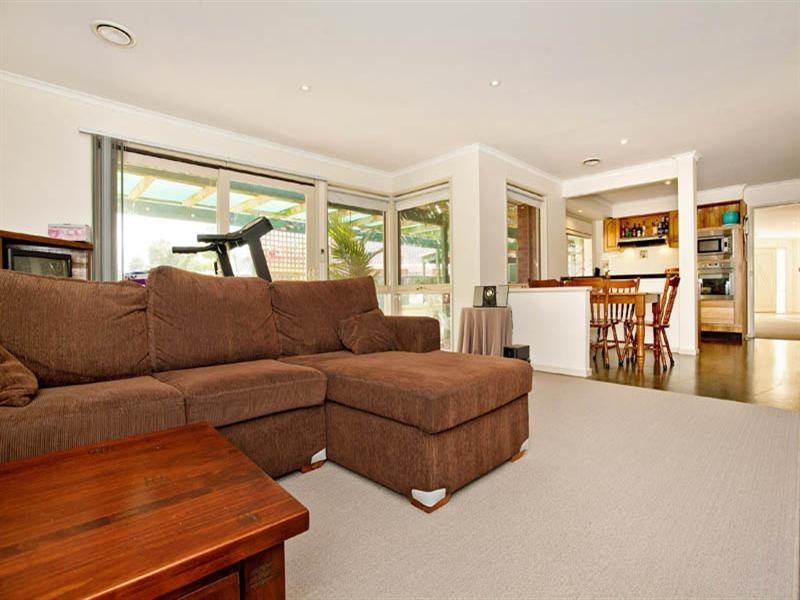 11 Waliki Court, Lara VIC 3212