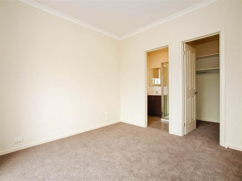 1/10 Florence Street, Lara VIC 3212