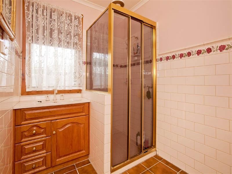 6 Ozone Crescent, Bell Park VIC 3215