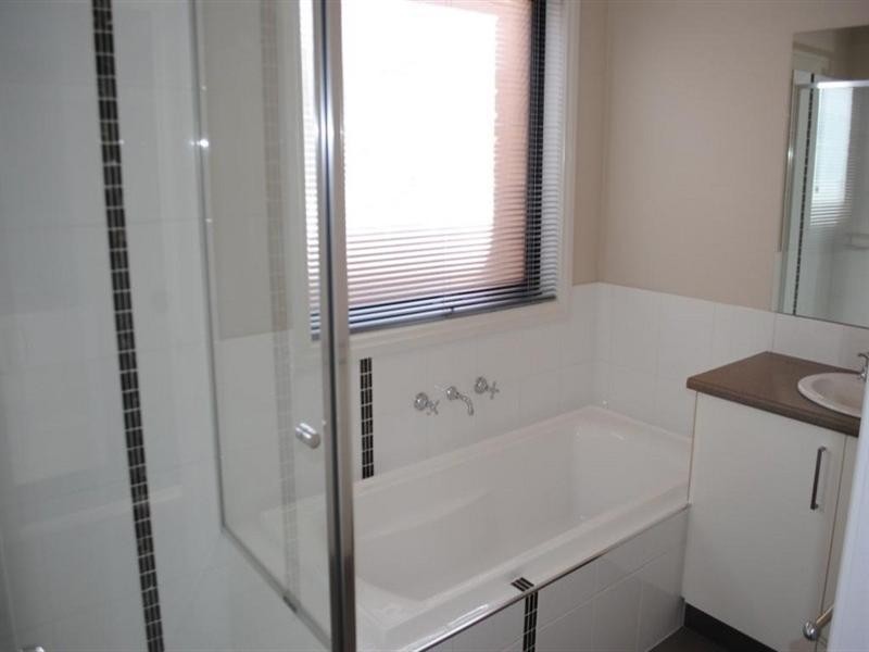 3/154 Church Street, Hamlyn Heights VIC 3215