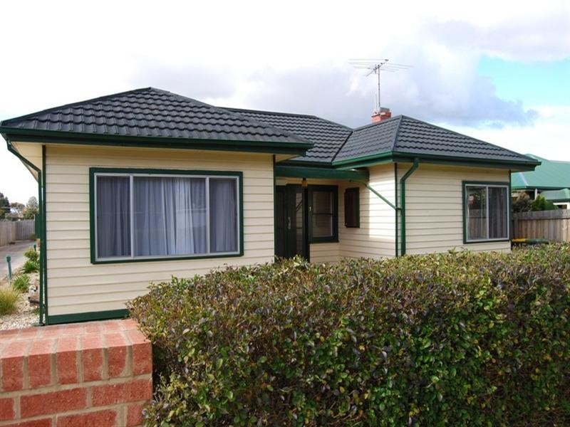 1/6 Curletts Road, Lara VIC 3212