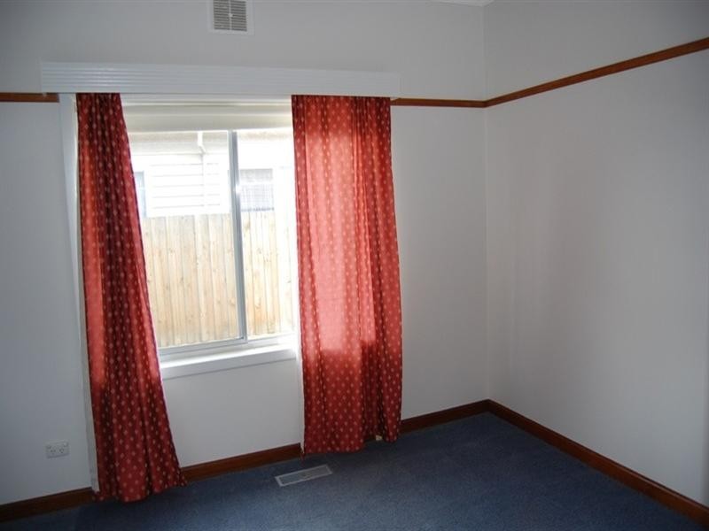 1/6 Curletts Road, Lara VIC 3212