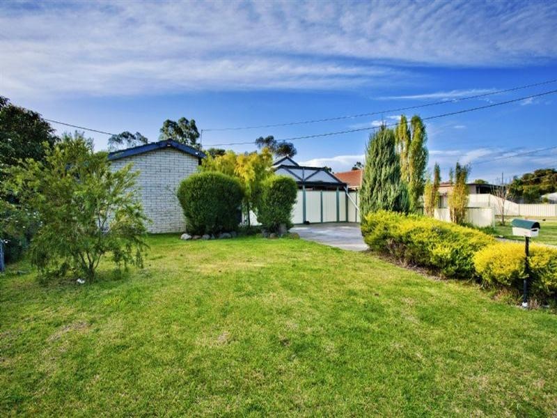 6 Smeaton Close, Lara VIC 3212