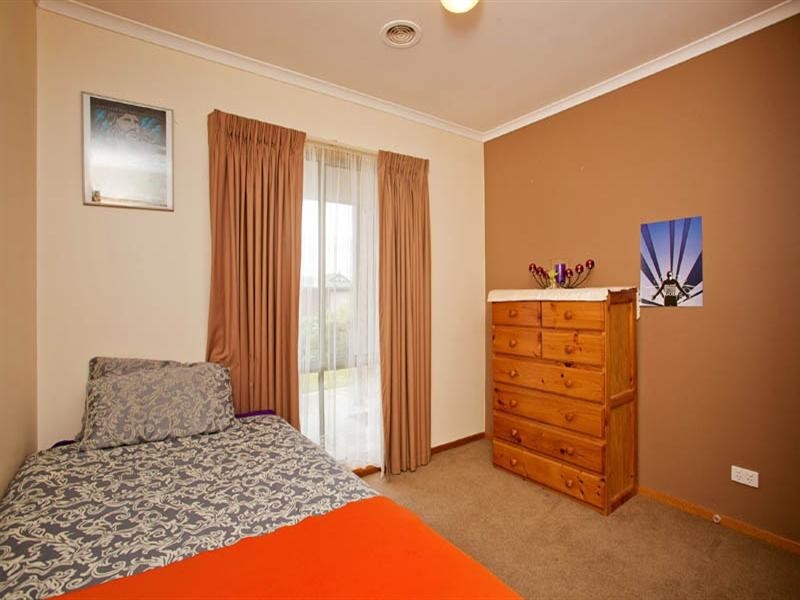 4 Mungari Court, Lara VIC 3212