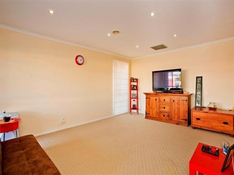 5 Marina Court, Lara VIC 3212