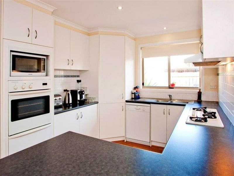 5 Marina Court, Lara VIC 3212