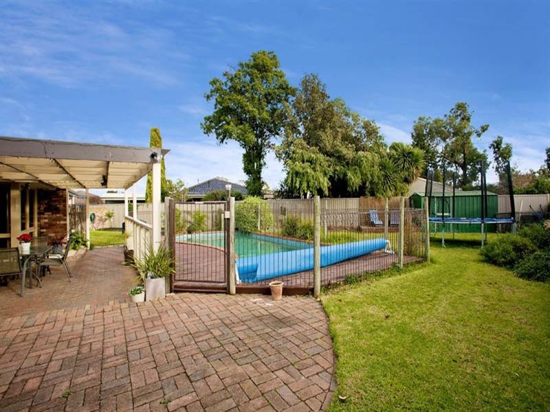 8 Anna Court, Lara VIC 3212