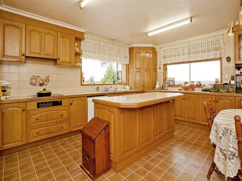 395 Forest Road North, Lara VIC 3212