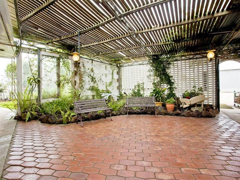 395 Forest Road North, Lara VIC 3212