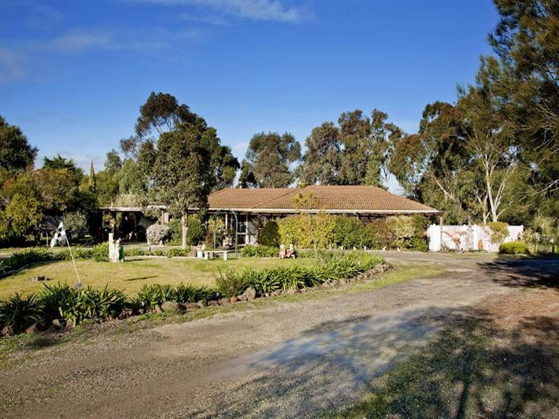 5 Karlton Close, Lara VIC 3212