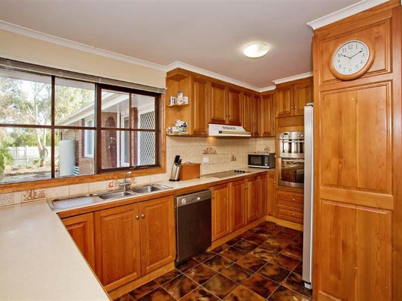 5 Karlton Close, Lara VIC 3212