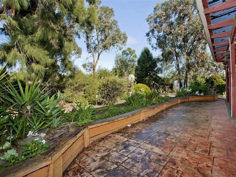 5 Karlton Close, Lara VIC 3212