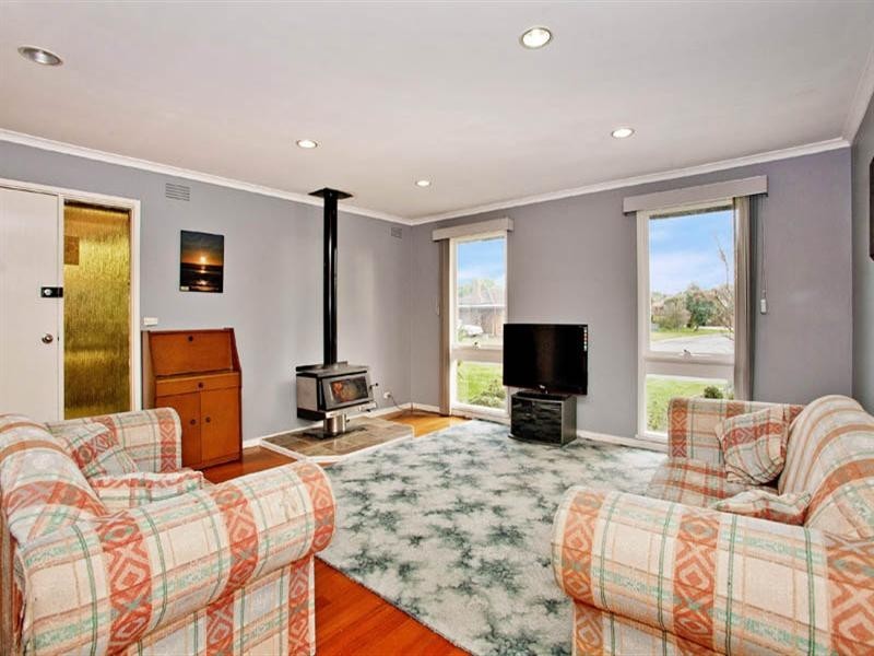 10 Lorikeet Lane, Lara VIC 3212