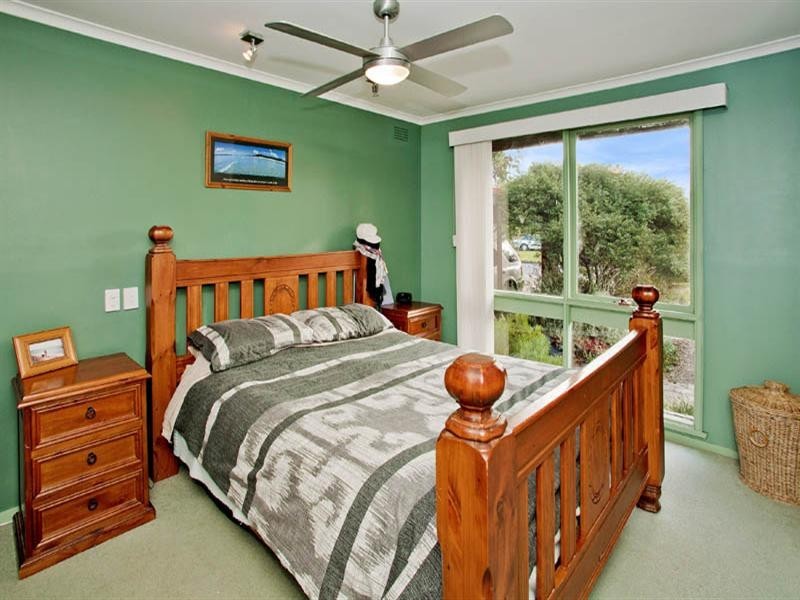 10 Lorikeet Lane, Lara VIC 3212