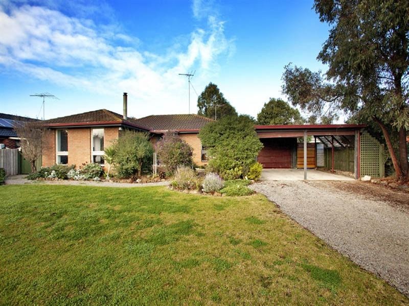 10 Lorikeet Lane, Lara VIC 3212