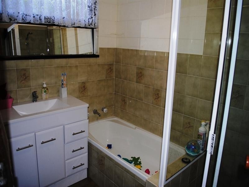 95 Neil Street, Bell Post Hill VIC 3215