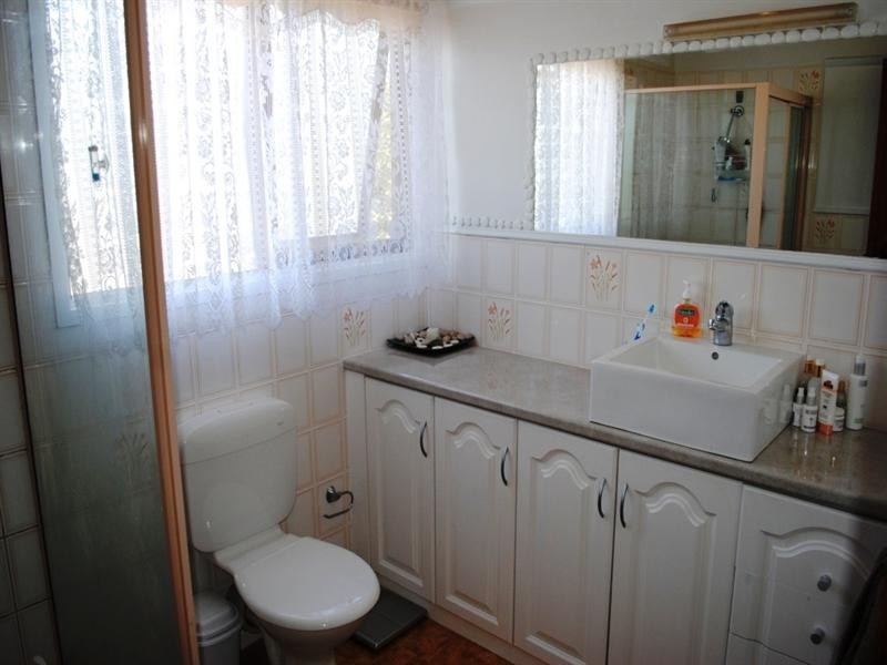 95 Neil Street, Bell Post Hill VIC 3215