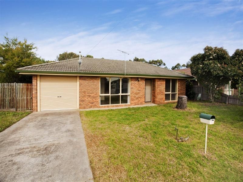 22 Kyema Drive, Lara VIC 3212