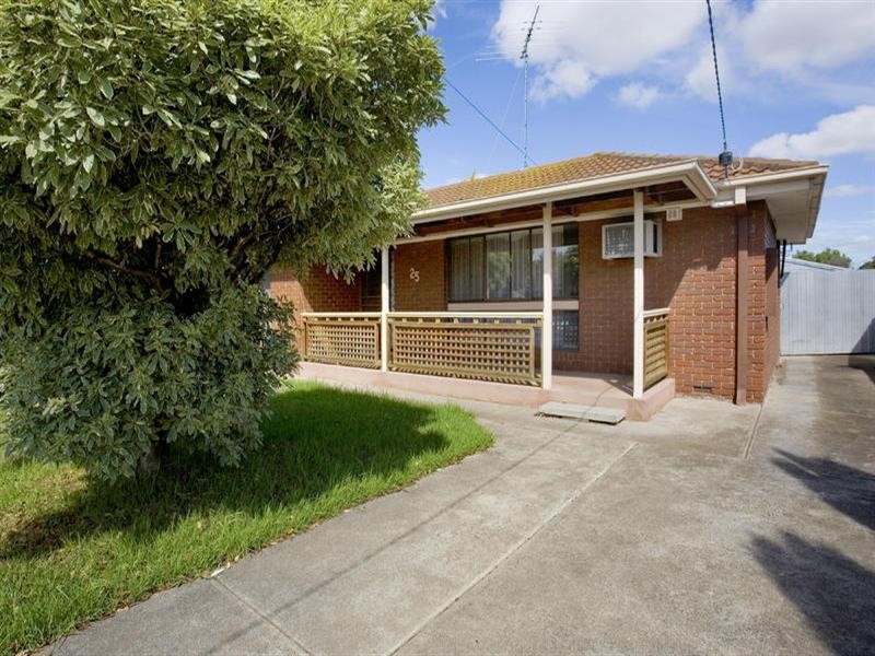 25 Princess Road, Corio VIC 3214