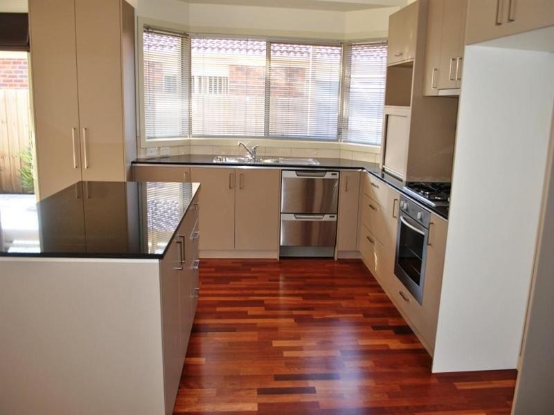 5 Hailar Lane, Lara VIC 3212