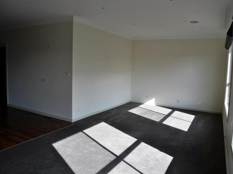 5 Hailar Lane, Lara VIC 3212