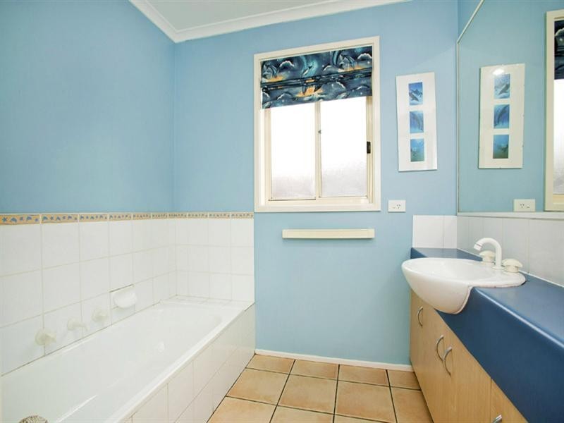 8 Marconi Place, Lara VIC 3212