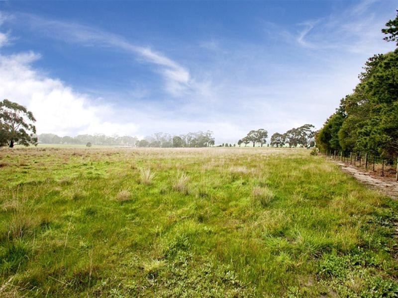 520 Staughton Vale Road, Staughton Vale VIC 3221